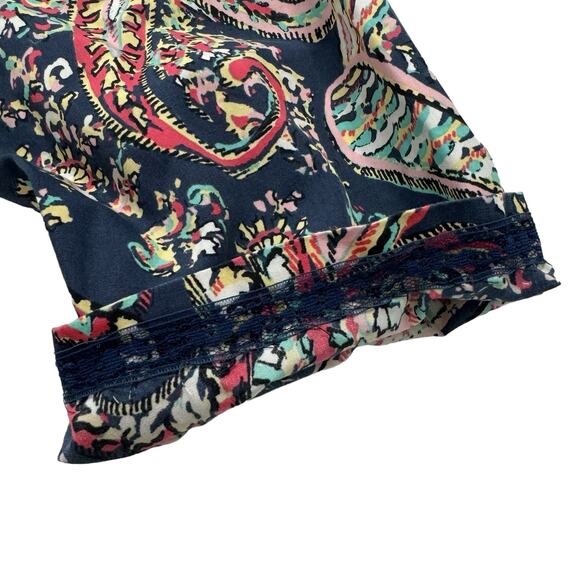 CHICOS No Iron Blue Pink Multi Paisley Button Up Shirt Size XL (3) *READ* - Picture 11 of 11